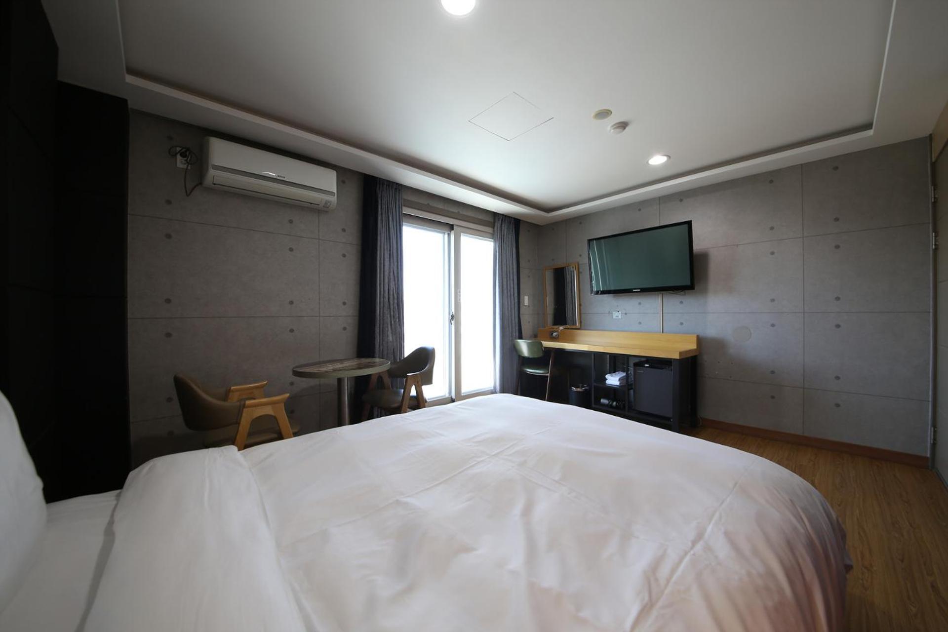 Hotel Memory Jumunjin- Welcome Drink Provided Gangneung Buitenkant foto